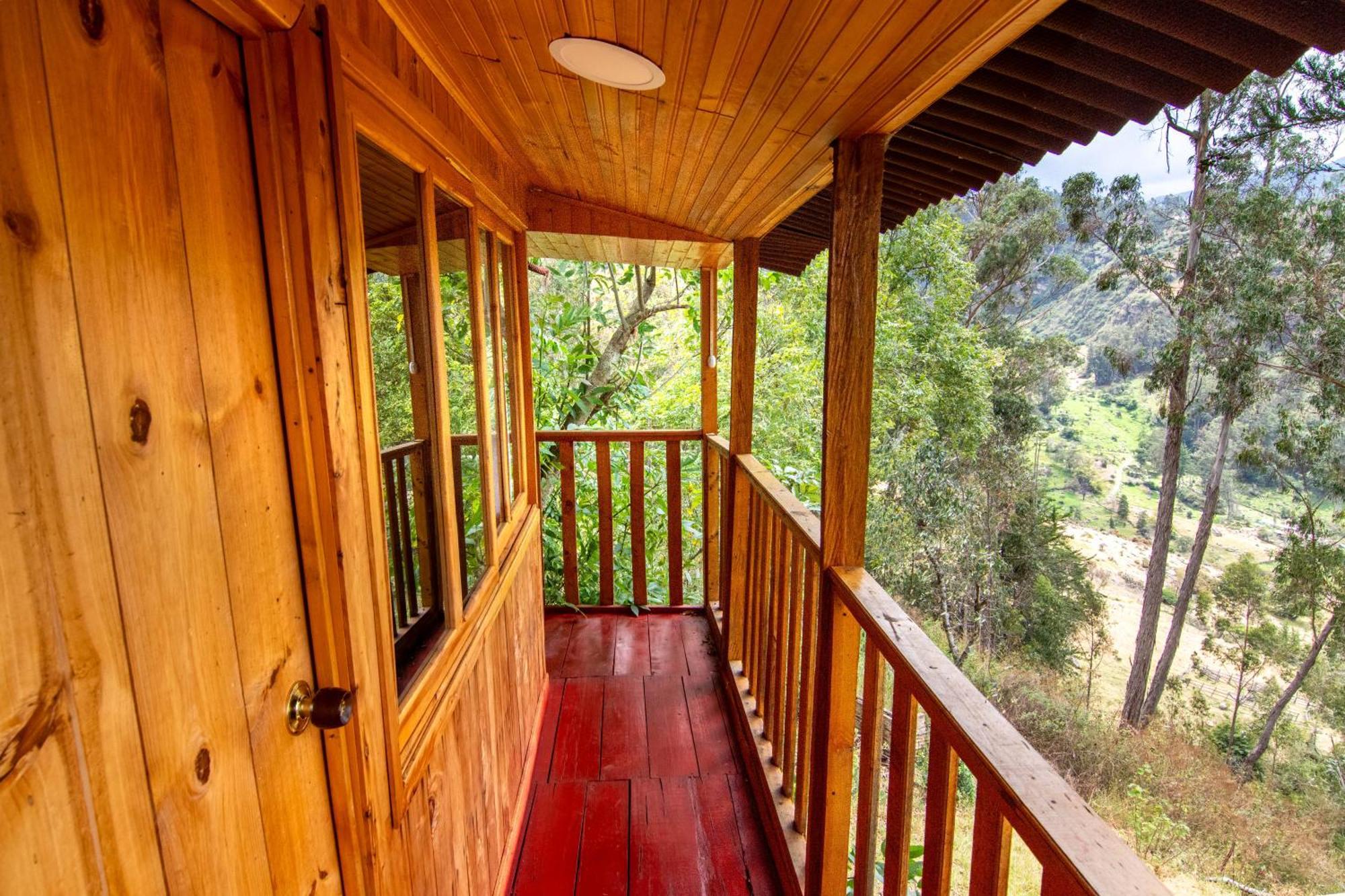 Hotel Casa Del Colibri Guican 외부 사진