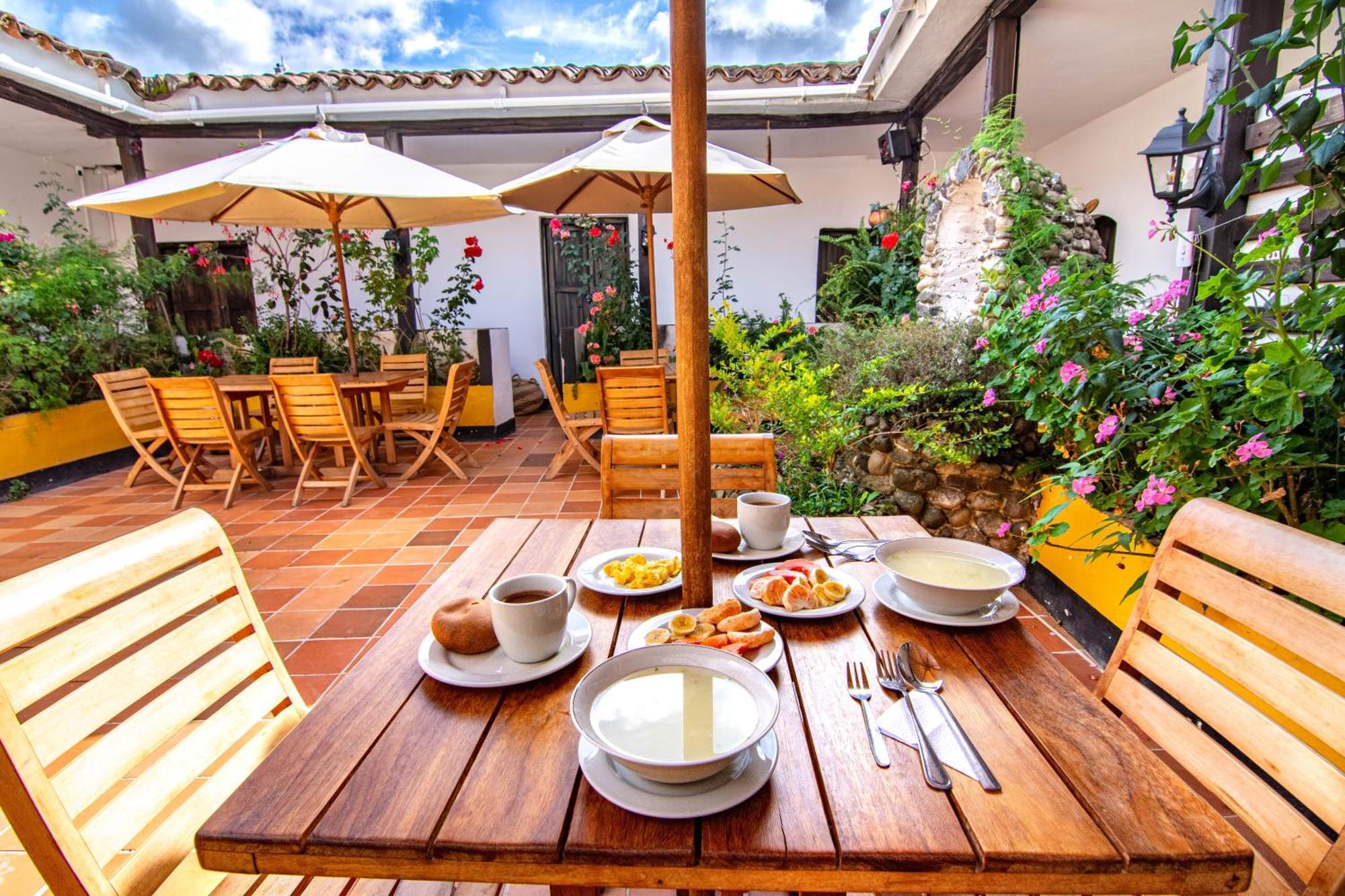 Hotel Casa Del Colibri Guican 외부 사진
