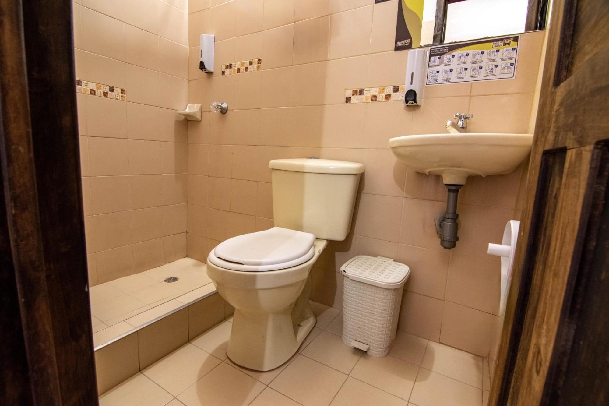 Hotel Casa Del Colibri Guican 외부 사진