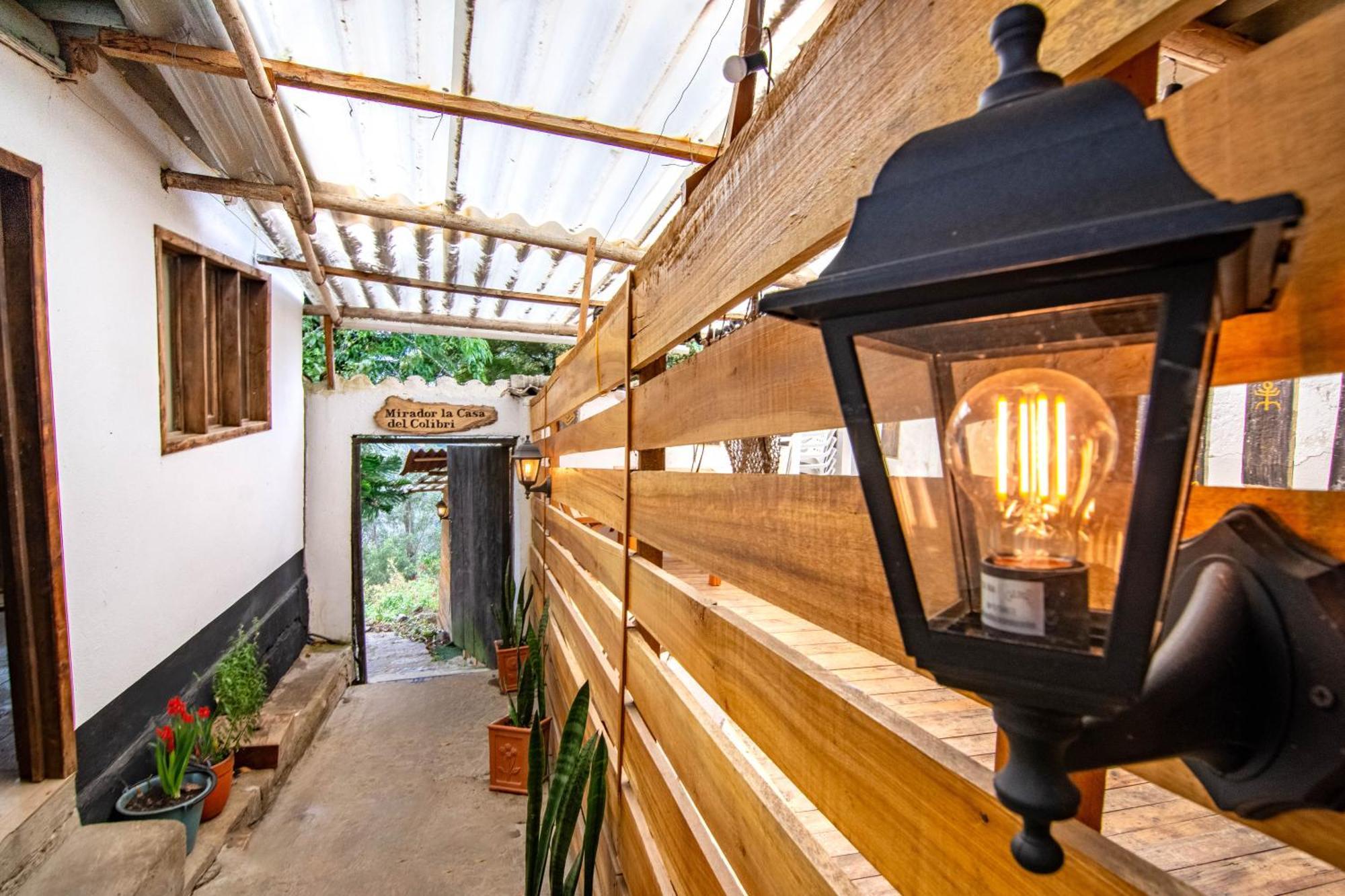 Hotel Casa Del Colibri Guican 외부 사진