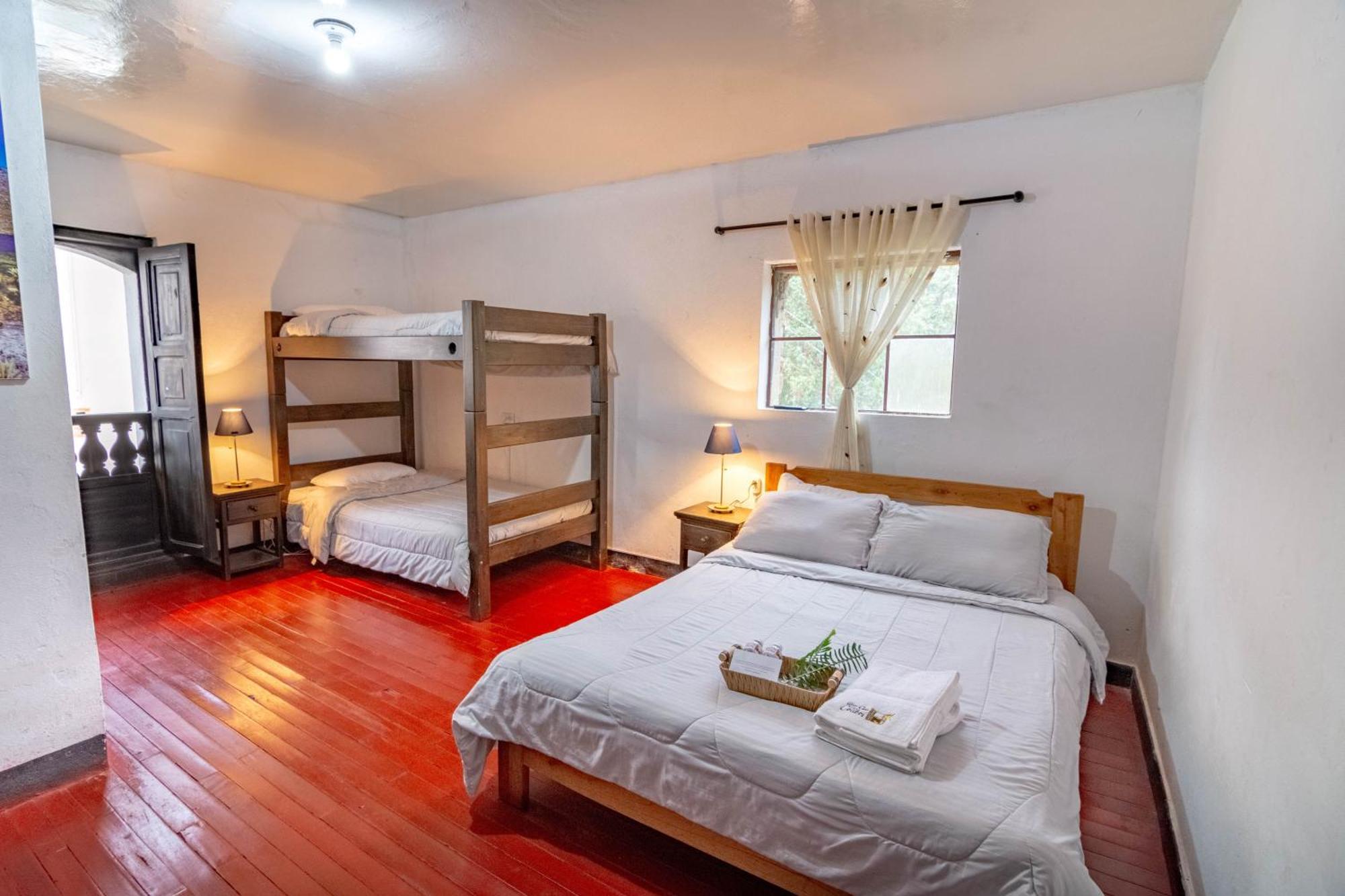Hotel Casa Del Colibri Guican 외부 사진